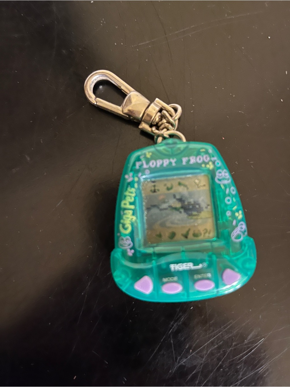 Vintage 1997 NIOP Working Giga Pets Floppy Frog Virtual Pet clip on-Tiger Elec - Picture 8 of 9